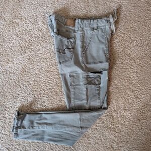 American Eagle Cargo Jegging Size 10 - Green